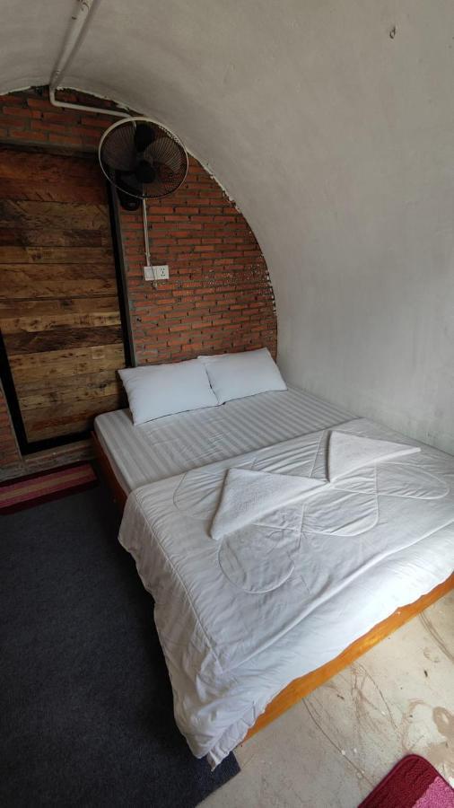 The Bear Bungalow Kampot Ngoại thất bức ảnh